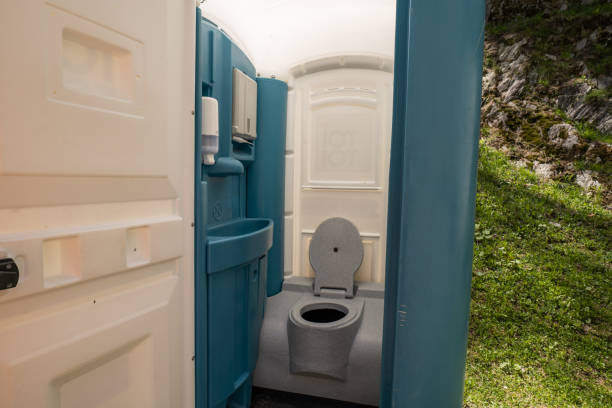 Best Luxury portable toilet rental  in Whiteville, NC